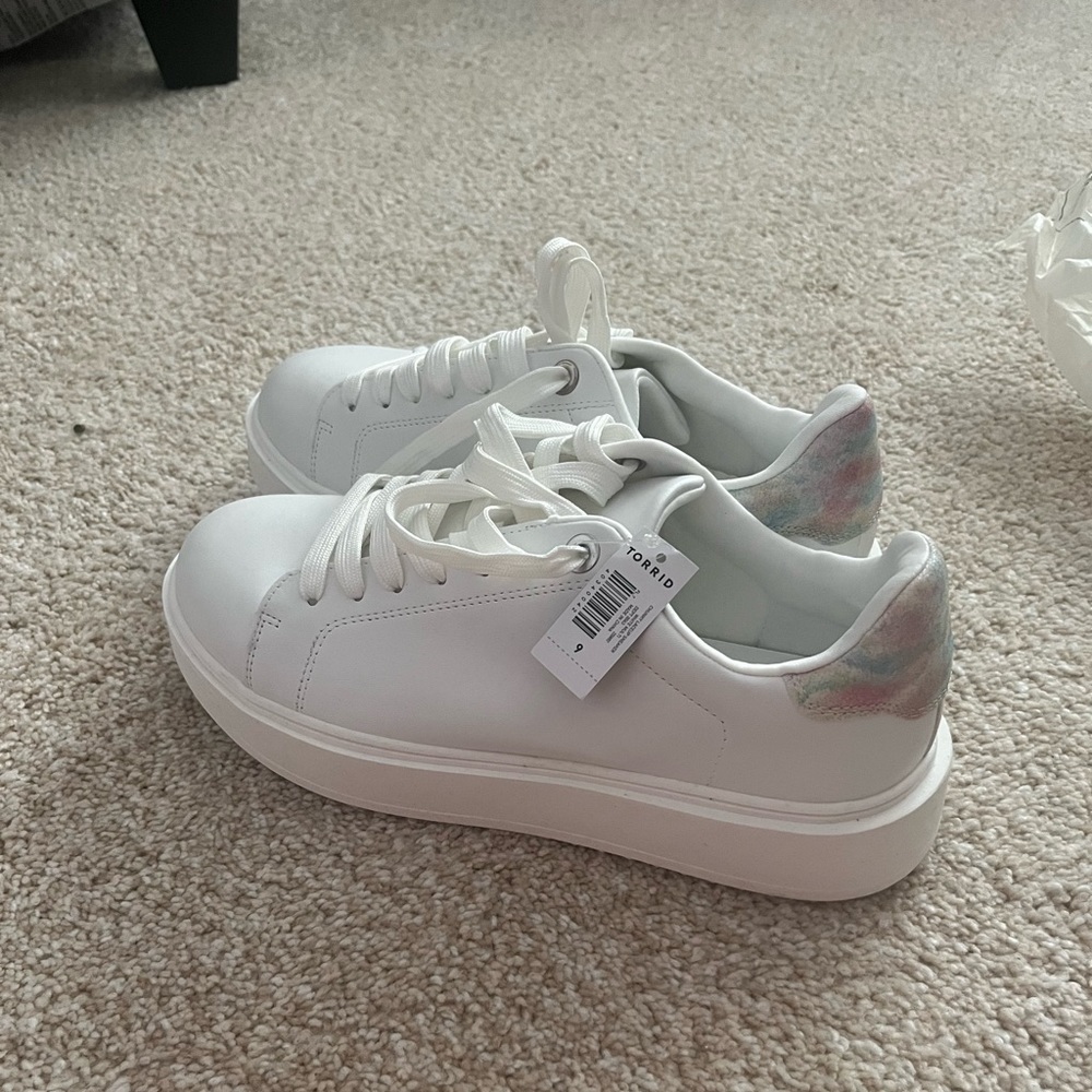 Brand new Torrid Platform tennis sneakers